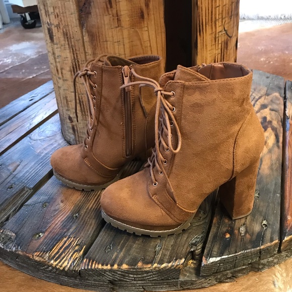 Tan Platform Combat Bootie - Picture 3 of 8